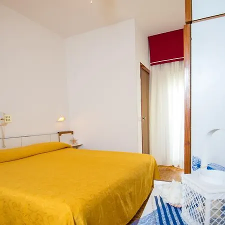 ホテル Venezia カットーリカ